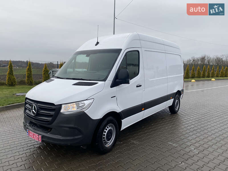 Mercedes-Benz eSprinter 2022
