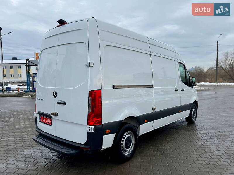 Грузовой фургон Mercedes-Benz eSprinter 2023 в Дрогобыче