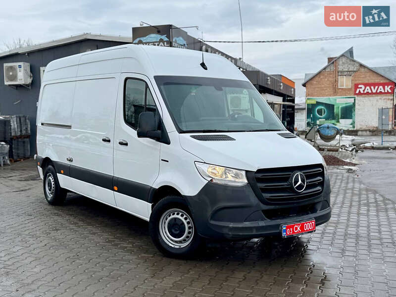 Грузовой фургон Mercedes-Benz eSprinter 2023 в Дрогобыче
