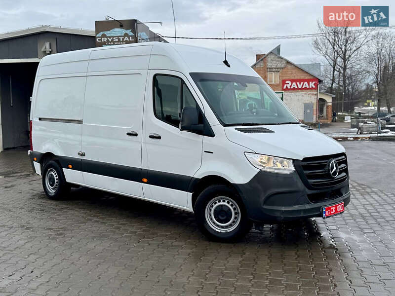 Грузовой фургон Mercedes-Benz eSprinter 2023 в Дрогобыче