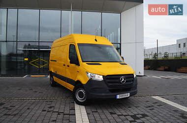 Вантажний фургон Mercedes-Benz eSprinter 2022 в Львові