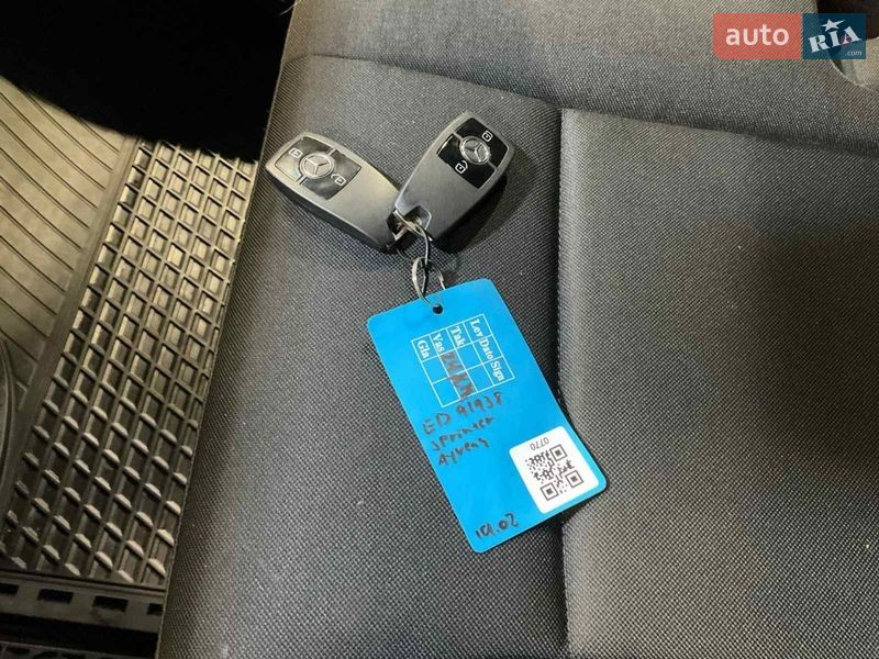 Грузовой фургон Mercedes-Benz eSprinter 2022 в Киеве фото 10 Грузовой фургон Mercedes-Benz eSprinter 2022 в Киеве