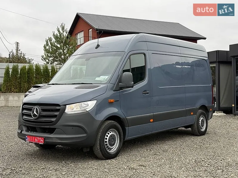 Mercedes-Benz eSprinter 2021