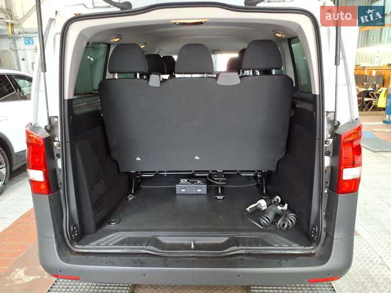 Минивэн Mercedes-Benz eVito 2020 в Киеве фото 33 Минивэн Mercedes-Benz eVito 2020 в Киеве