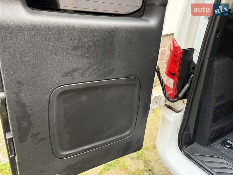 Минивэн Mercedes-Benz eVito 2021 в Тячеве