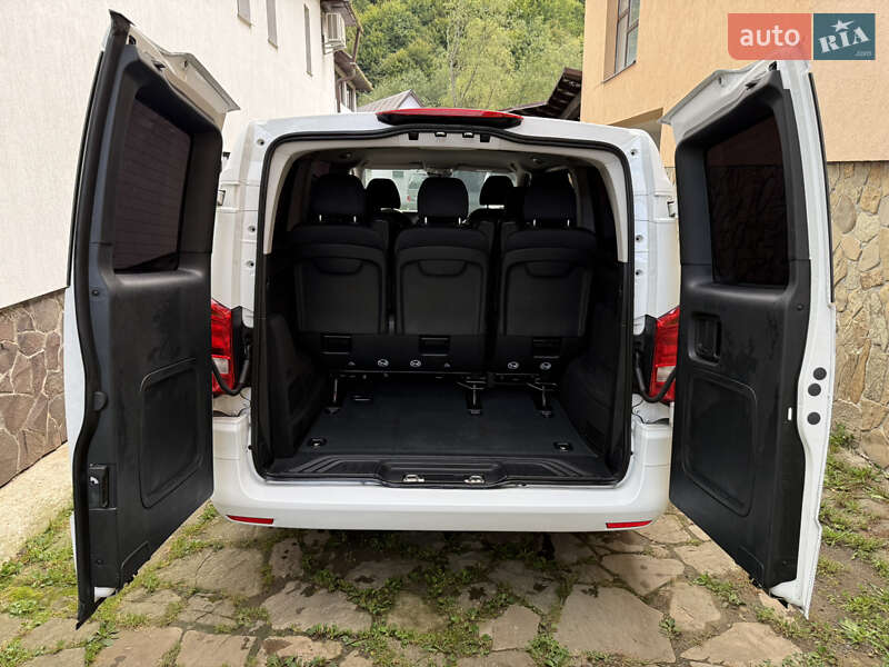 Минивэн Mercedes-Benz eVito 2021 в Тячеве