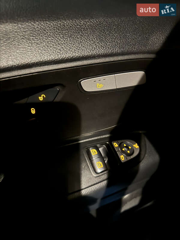 Вантажний фургон Mercedes-Benz eVito 2023 в Рівному