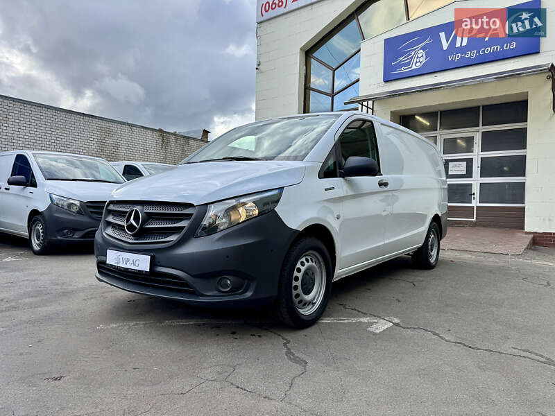 Грузовой фургон Mercedes-Benz eVito 2022 в Киеве