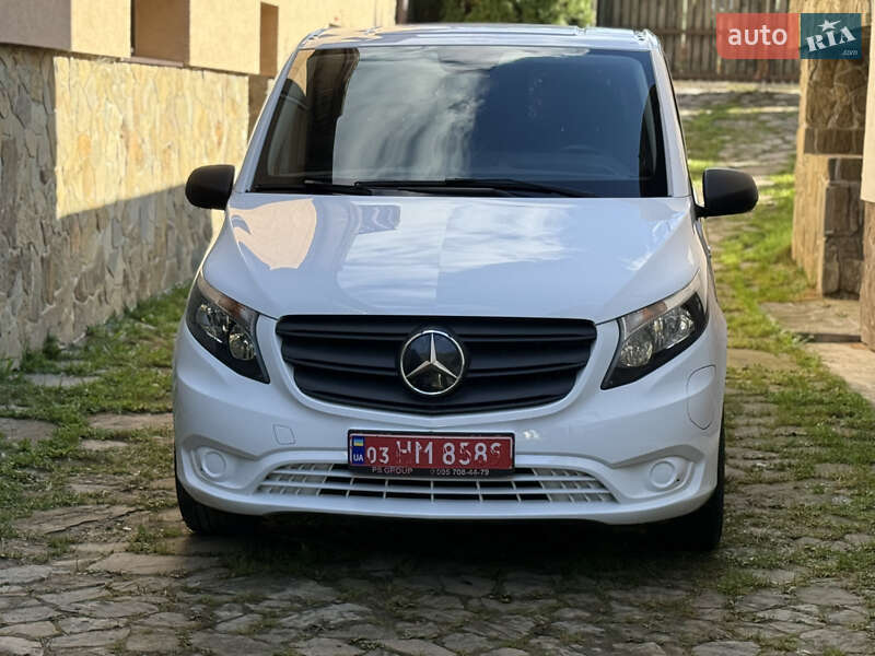 Минивэн Mercedes-Benz eVito 2021 в Тячеве