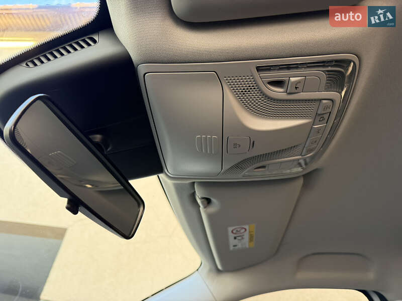 Минивэн Mercedes-Benz eVito 2021 в Тячеве