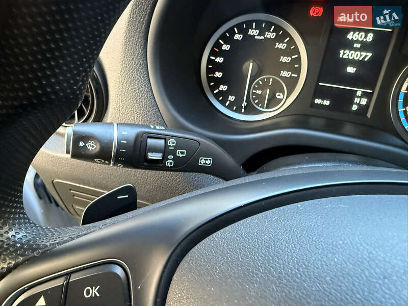 Минивэн Mercedes-Benz eVito 2021 в Тячеве