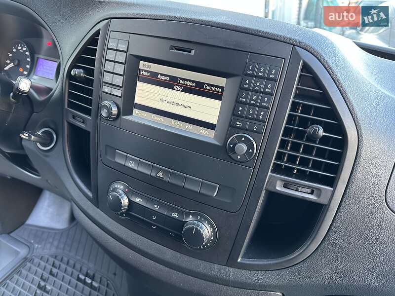 Вантажний фургон Mercedes-Benz eVito 2019 в Києві