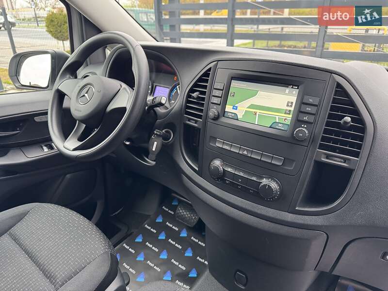Вантажний фургон Mercedes-Benz eVito 2020 в Рівному