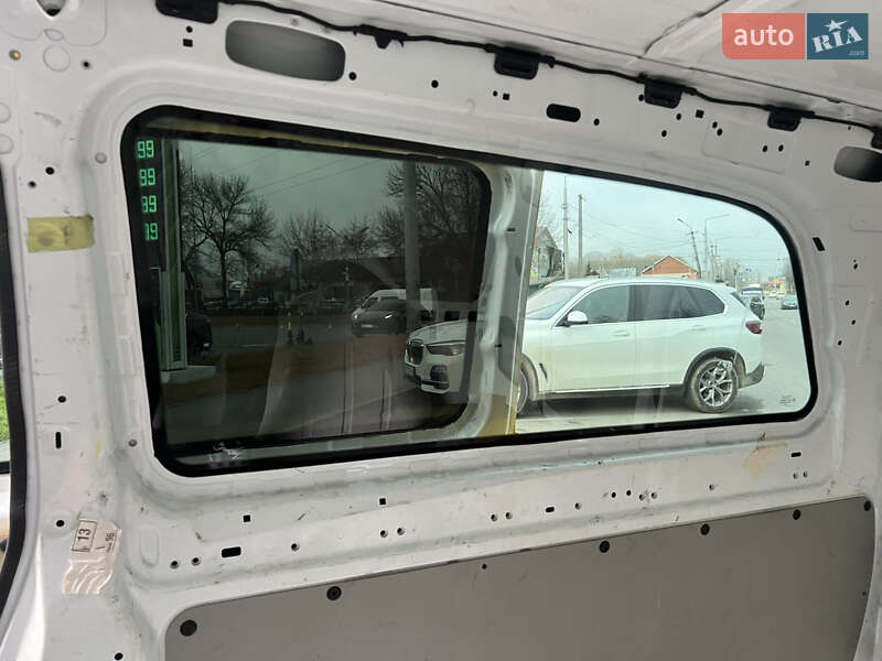 Грузовой фургон Mercedes-Benz eVito 2019 в Виннице фото 6 Грузовой фургон Mercedes-Benz eVito 2019 в Виннице