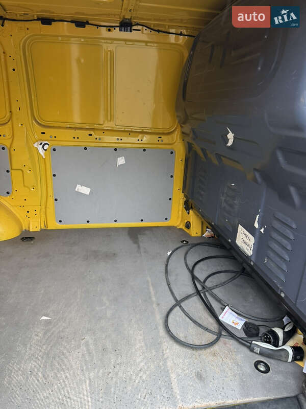 Грузовой фургон Mercedes-Benz eVito 2020 в Киеве