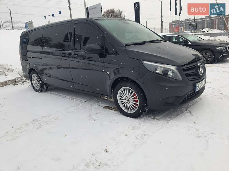 Минивэн Mercedes-Benz eVito 2021 в Хмельницком