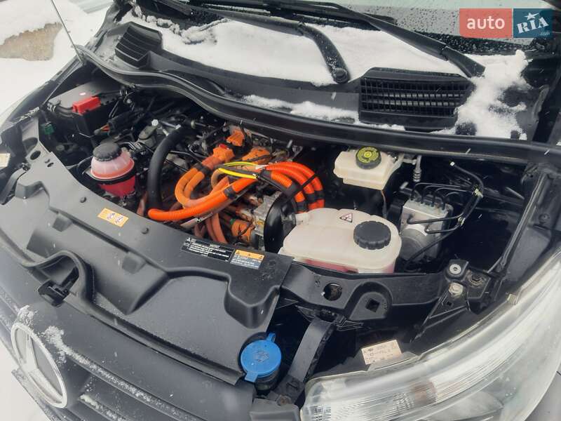 Минивэн Mercedes-Benz eVito 2021 в Хмельницком