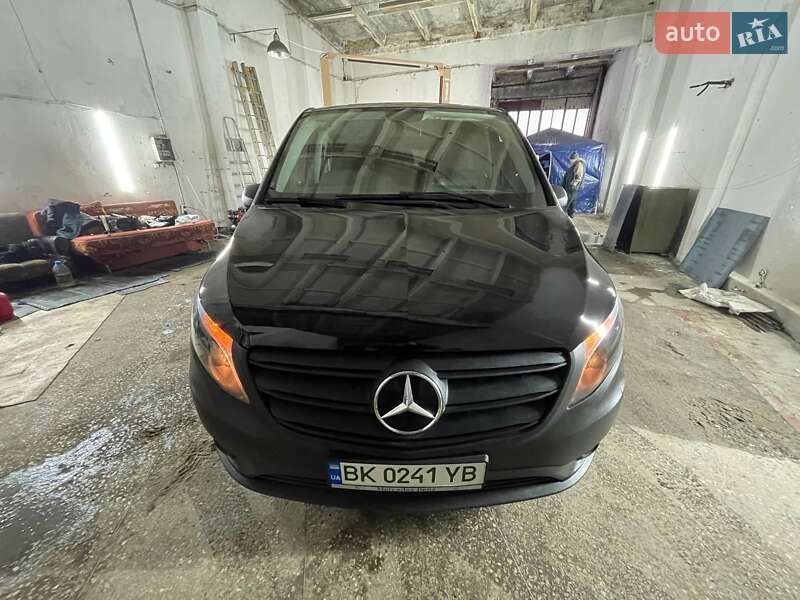 Минивэн Mercedes-Benz eVito 2021 в Хмельницком