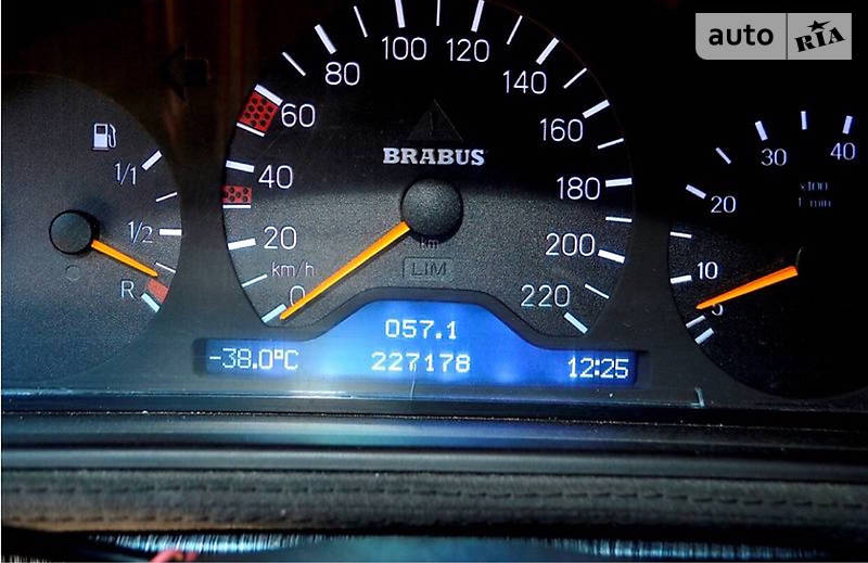 Позашляховик / Кросовер Mercedes-Benz G-Class 1997 в Львові фото 4 Позашляховик / Кросовер Mercedes-Benz G-Class 1997 в Львові