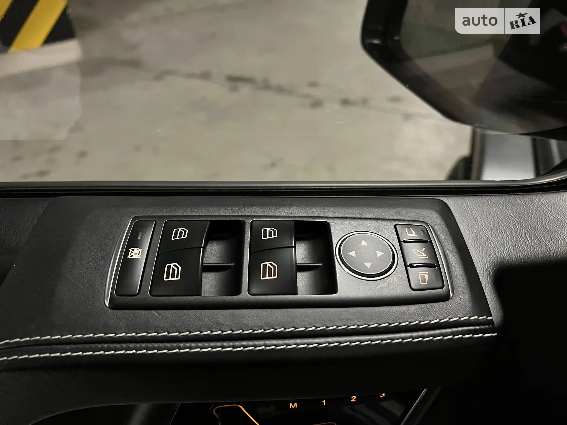 2015 Mercedes-Benz G-klasse - мініатюра 28