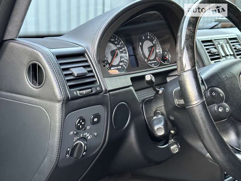 Внедорожник / Кроссовер Mercedes-Benz G-Class 2010 в Харькове