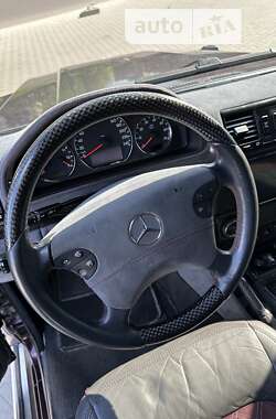 Позашляховик / Кросовер Mercedes-Benz G-Class 2000 в Рівному