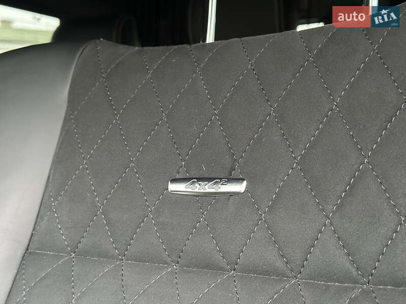 Позашляховик / Кросовер Mercedes-Benz G-Class 2016 в Києві фото 12 Позашляховик / Кросовер Mercedes-Benz G-Class 2016 в Києві