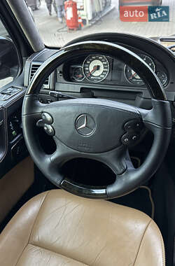 Внедорожник / Кроссовер Mercedes-Benz G-Class 2005 в 