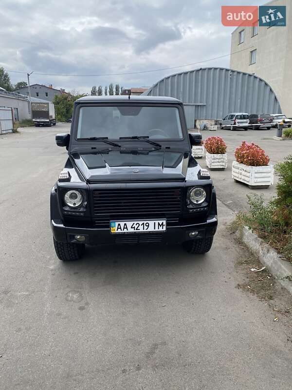 Внедорожник / Кроссовер Mercedes-Benz G-Class 2003 в 