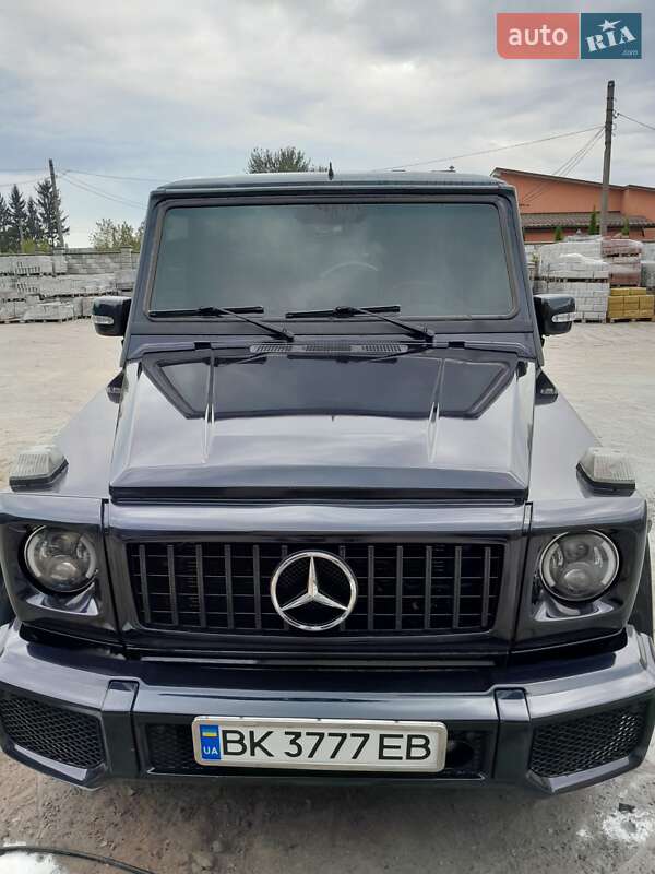 Внедорожник / Кроссовер Mercedes-Benz G-Class 2001 в Корце