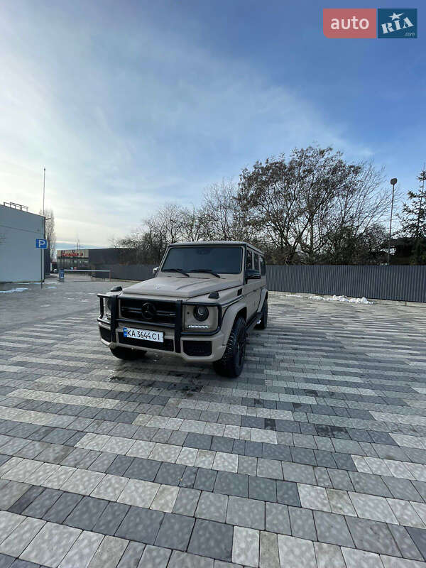 Внедорожник / Кроссовер Mercedes-Benz G-Class 2001 в 