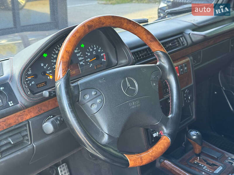 Внедорожник / Кроссовер Mercedes-Benz G-Class 2000 в Киеве
