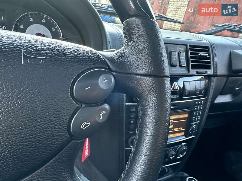 Внедорожник / Кроссовер Mercedes-Benz G-Class 2010 в Киеве