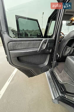 Внедорожник / Кроссовер Mercedes-Benz G-Class 2003 в 