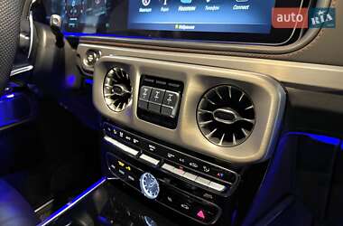 Позашляховик / Кросовер Mercedes-Benz G-Class 2022 в 