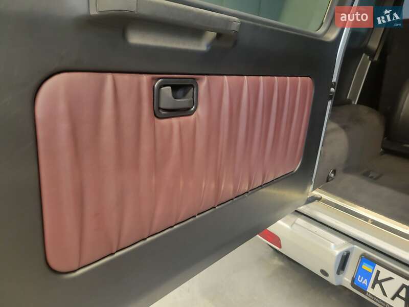 Внедорожник / Кроссовер Mercedes-Benz G-Class 2010 в Киеве фото 11 Внедорожник / Кроссовер Mercedes-Benz G-Class 2010 в Киеве