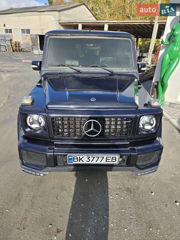 Внедорожник / Кроссовер Mercedes-Benz G-Class 2001 в Корце