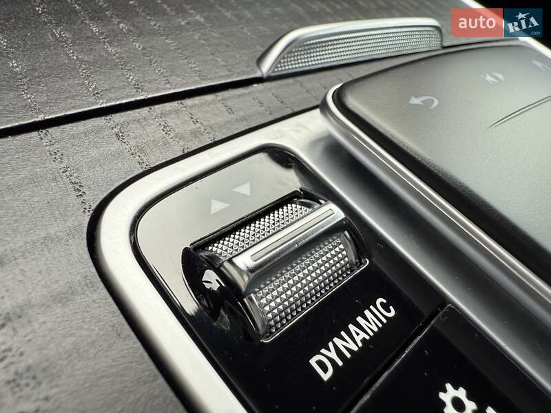 Позашляховик / Кросовер Mercedes-Benz G-Class 2019 в Києві фото 75 Позашляховик / Кросовер Mercedes-Benz G-Class 2019 в Києві