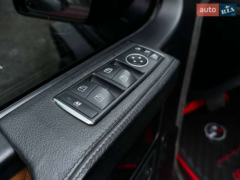 Позашляховик / Кросовер Mercedes-Benz G-Class 1998 в Харкові фото 29 Позашляховик / Кросовер Mercedes-Benz G-Class 1998 в Харкові