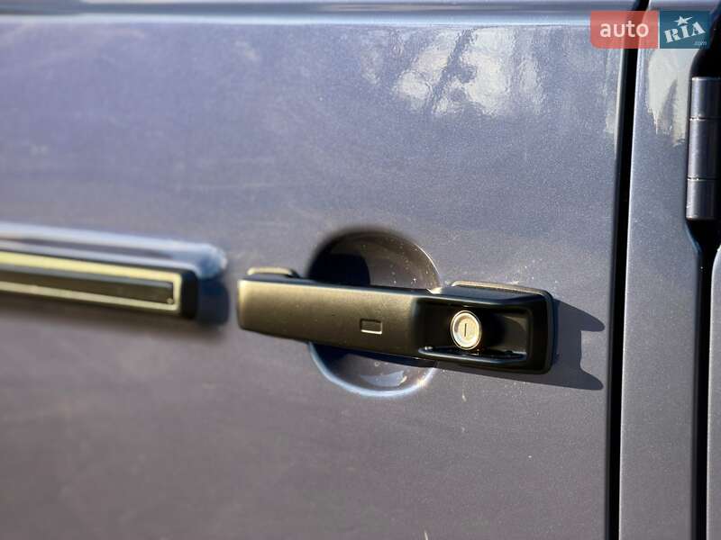 Позашляховик / Кросовер Mercedes-Benz G-Class 2025 в Києві