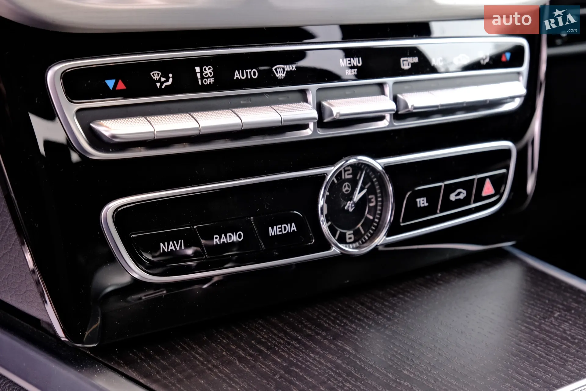 2018 Mercedes-Benz G-klasse - мініатюра 35