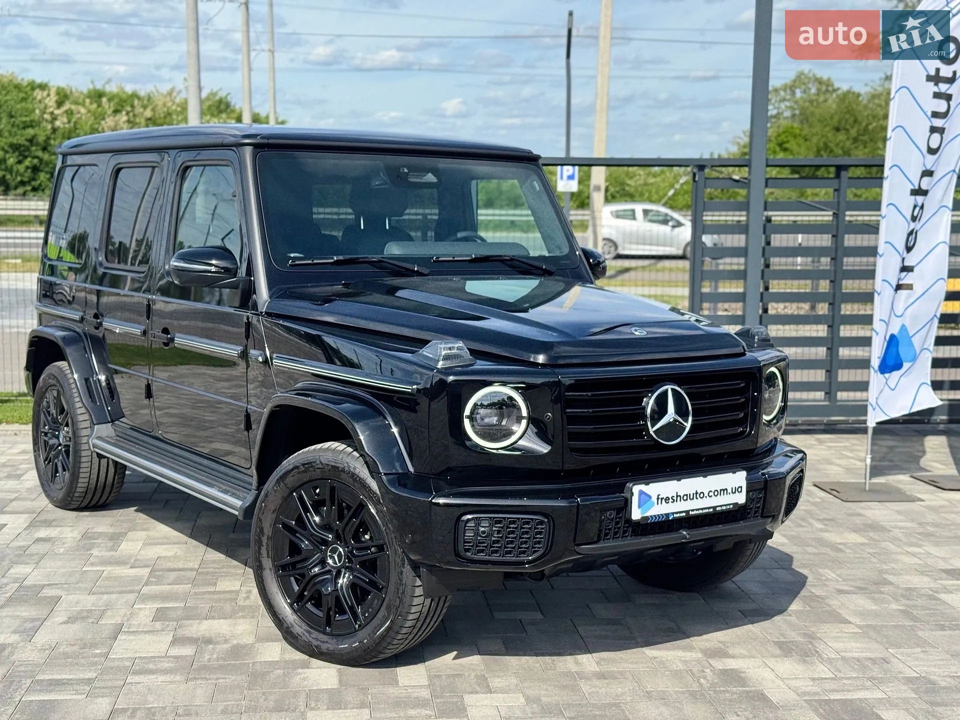 2025 Mercedes-Benz G-klasse - фото 1