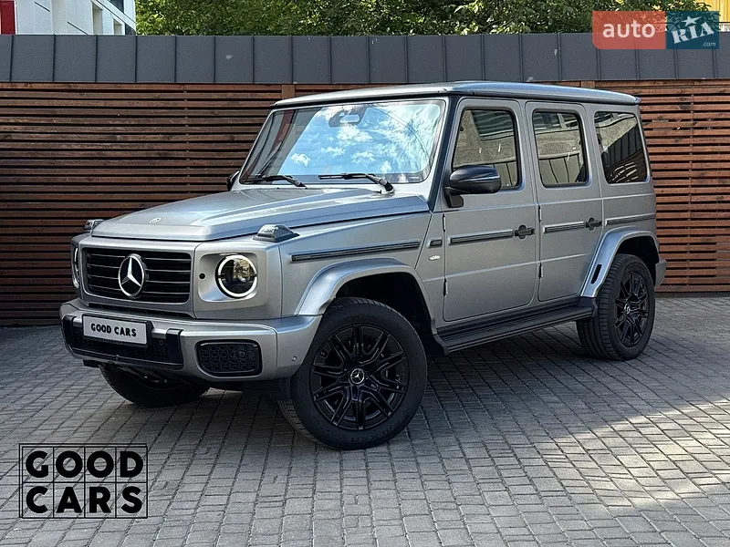 Mercedes-Benz G-Class