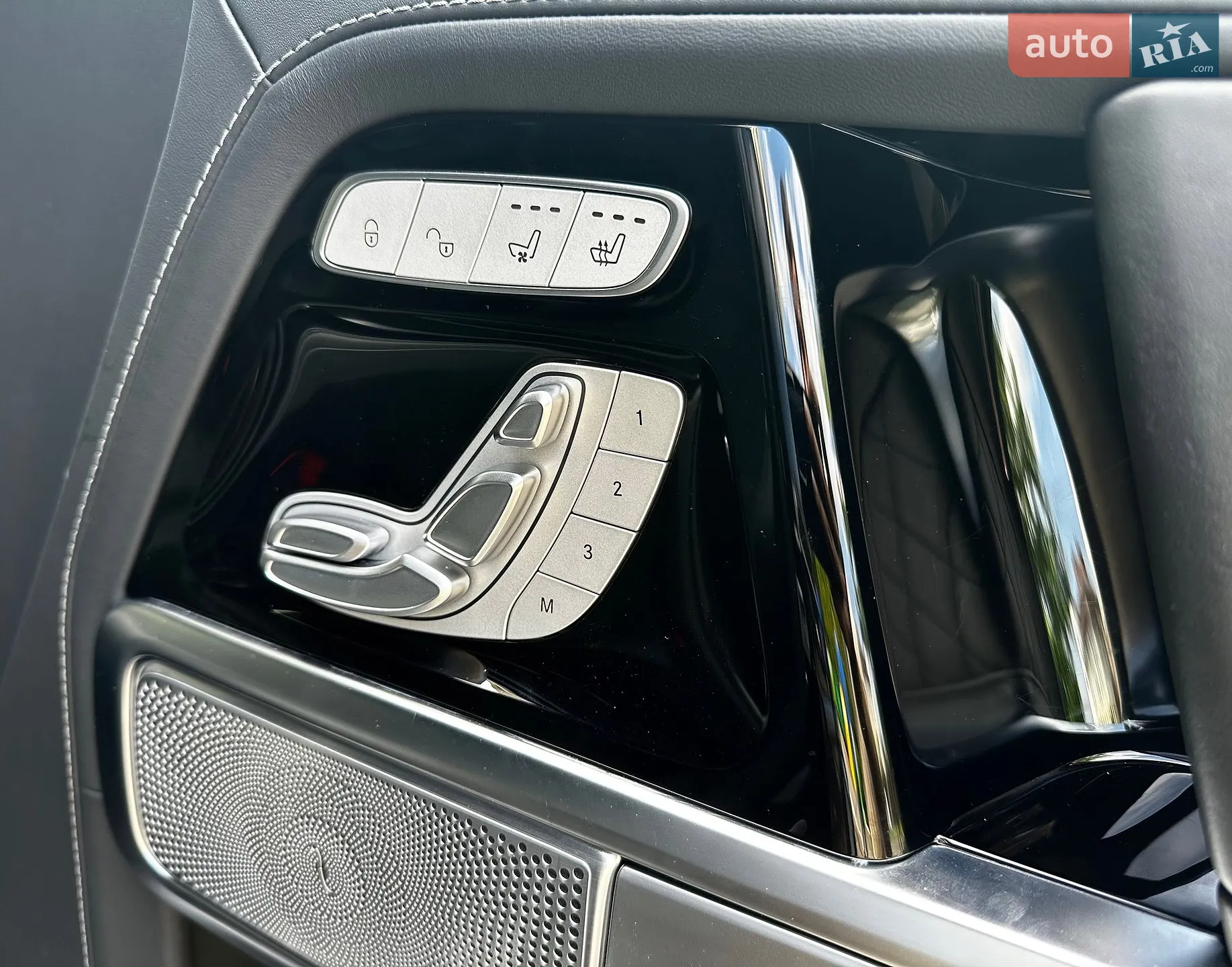 2025 Mercedes-Benz G-klasse - мініатюра 33