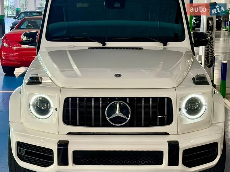 Mercedes-Benz G-Class