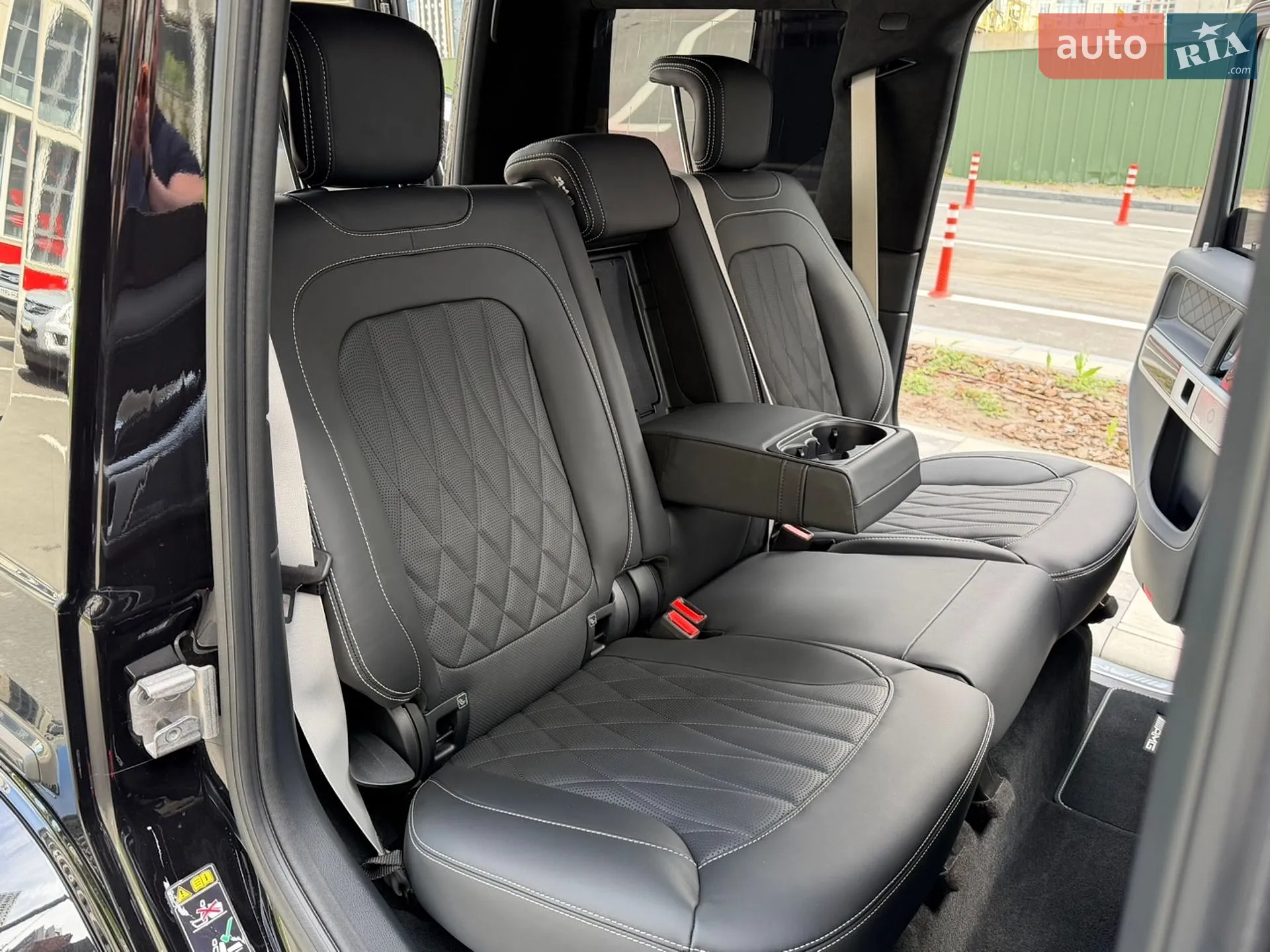 2025 Mercedes-Benz G-klasse - мініатюра 52