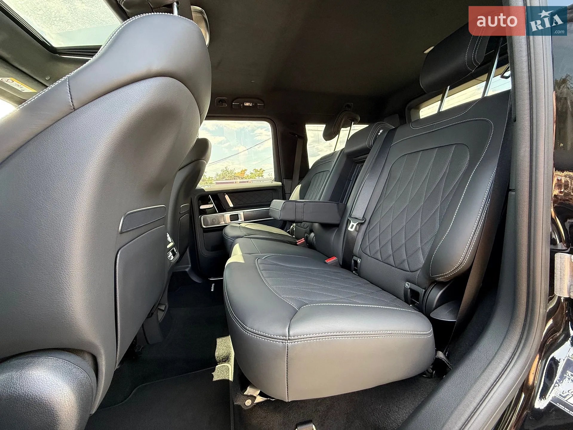 2025 Mercedes-Benz G-klasse - мініатюра 35