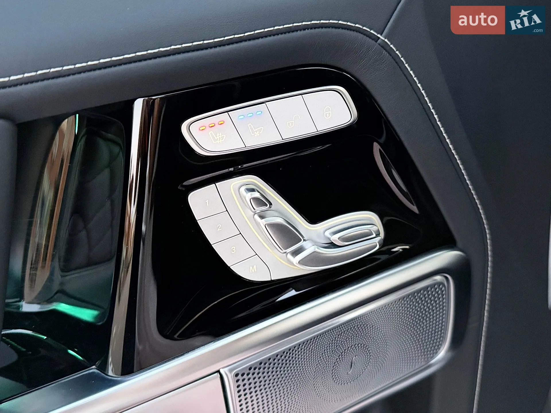 2025 Mercedes-Benz G-klasse - мініатюра 30