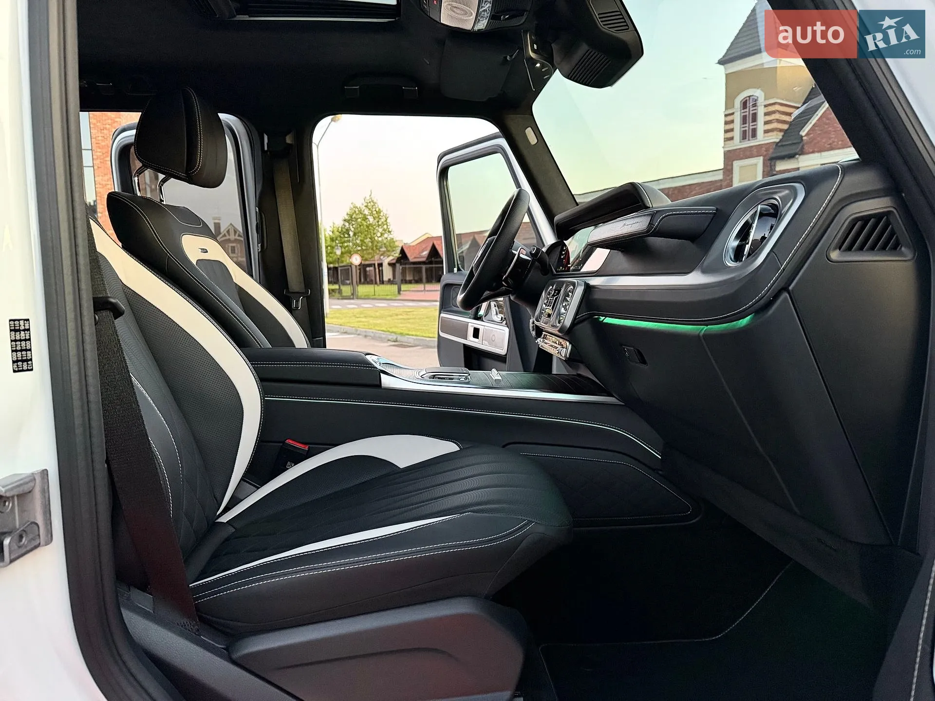 2025 Mercedes-Benz G-klasse - мініатюра 45
