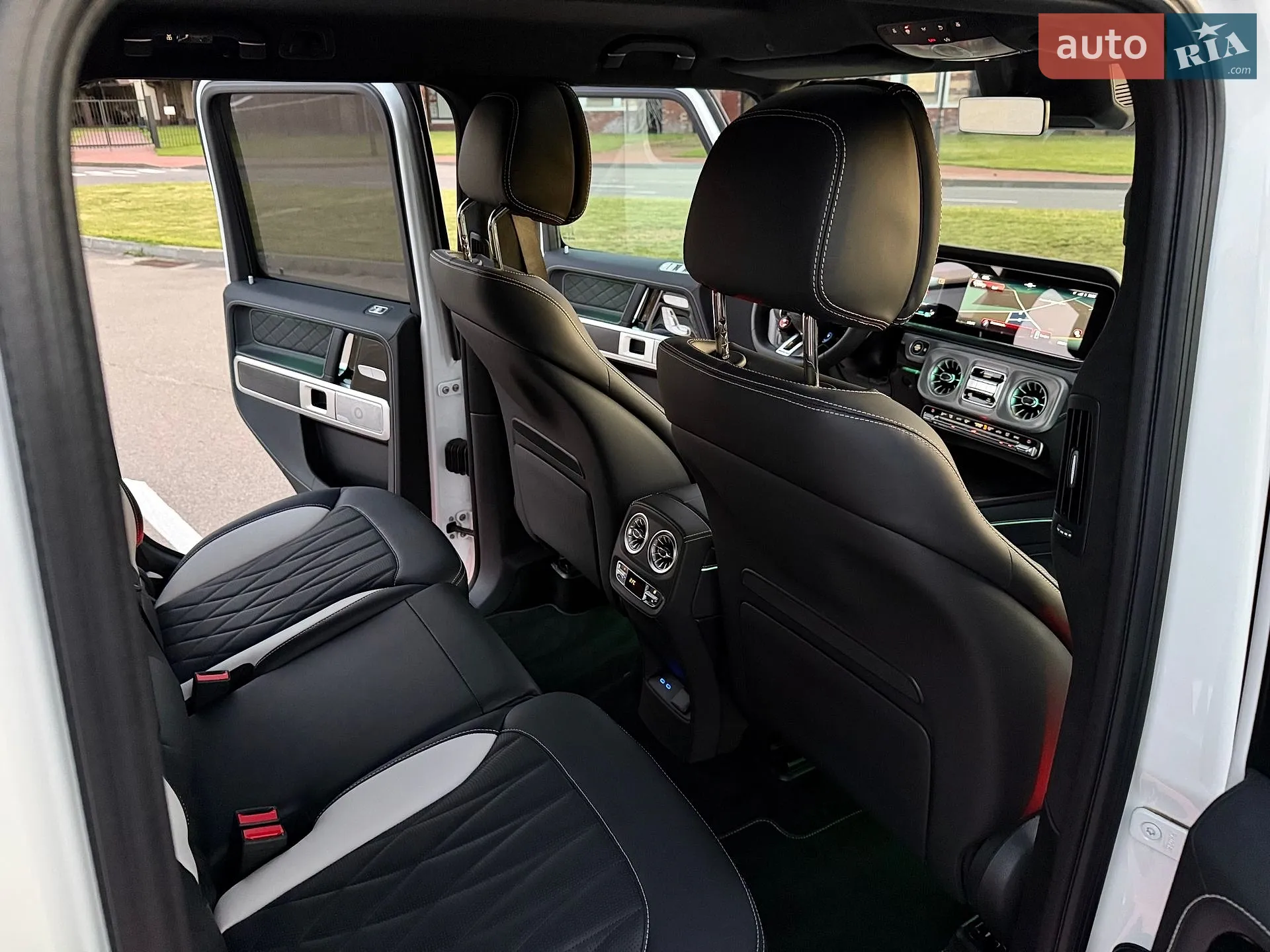 2025 Mercedes-Benz G-klasse - мініатюра 50